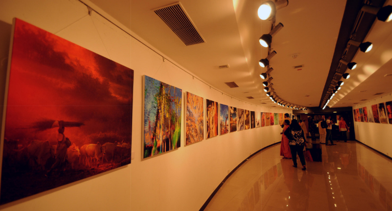 Jehangir Art Gallery 3