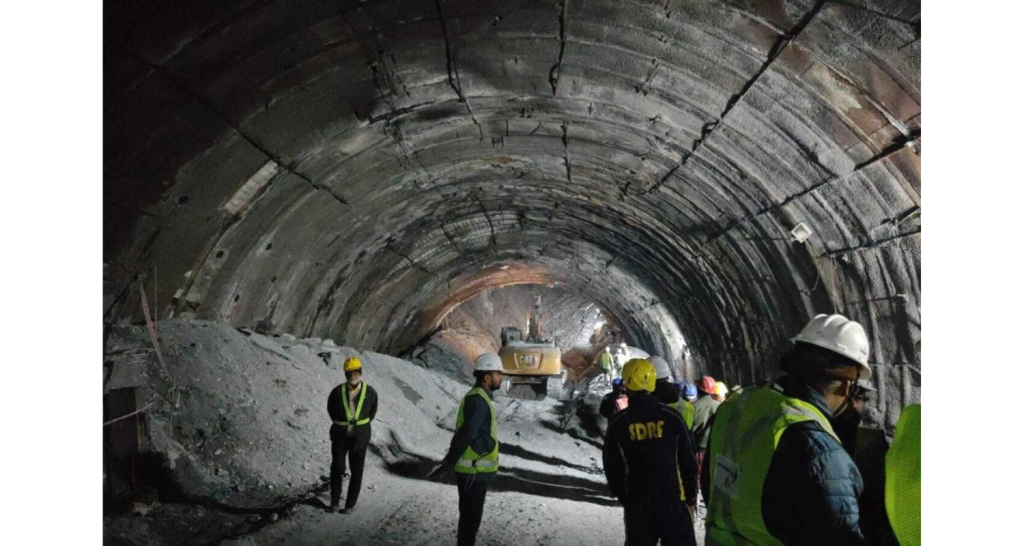 41 Workers inside Uttarkashi Tunnel 1