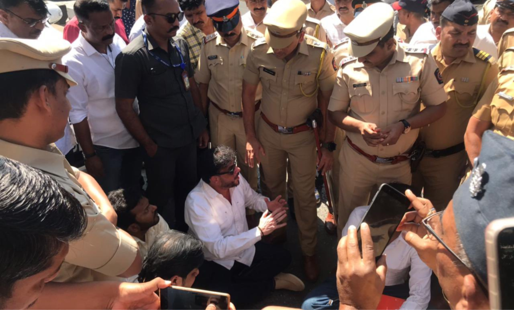 AIIMS Leader Wasim Pathan Detained at Dahisar Toll Naka-2